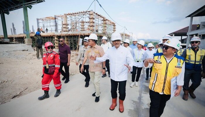 Khidmat dan Penuh Kedamaian, Perayaan Waisak di Wihara Ekayana Arama Jakarta Barat Dipadati Umat