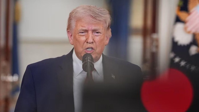 Ketegangan AS-Iran Memanas di Selat Hormuz, Trump Ancam Respons Militer Lebih Keras