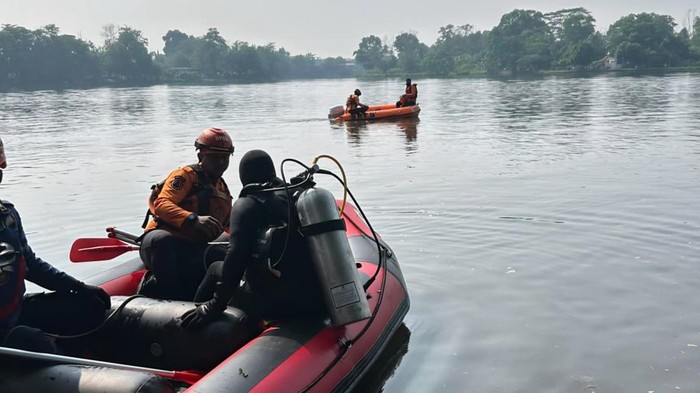Tim SAR Gabungan Cari Pria yang Dilaporkan Tenggelam di Setu Cikaret Bogor